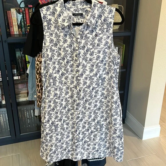 Blue and white linen toile dress - Picture 1 of 4